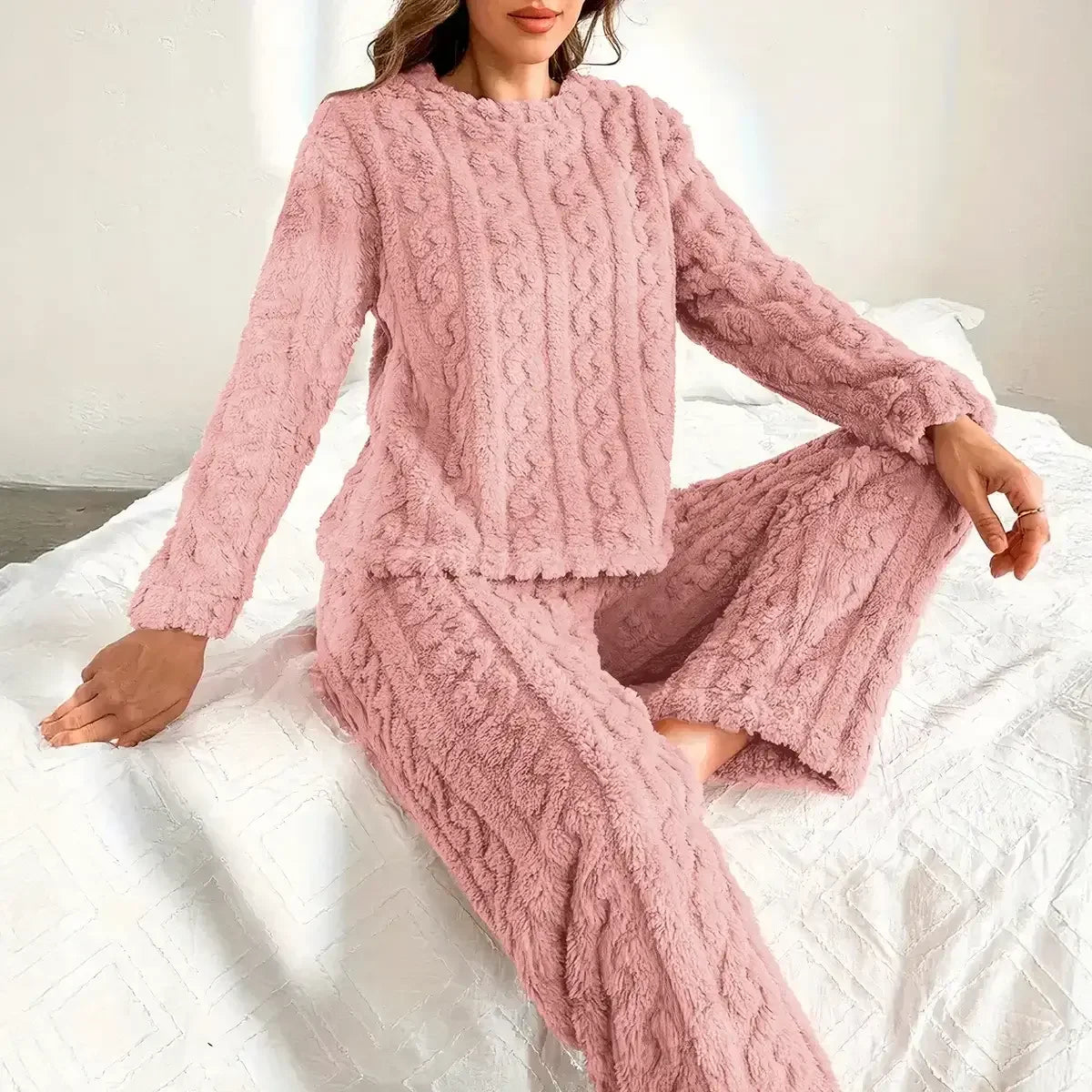 Ensemble pyjama en polaire chaude pour femme - VelvyDreams® 