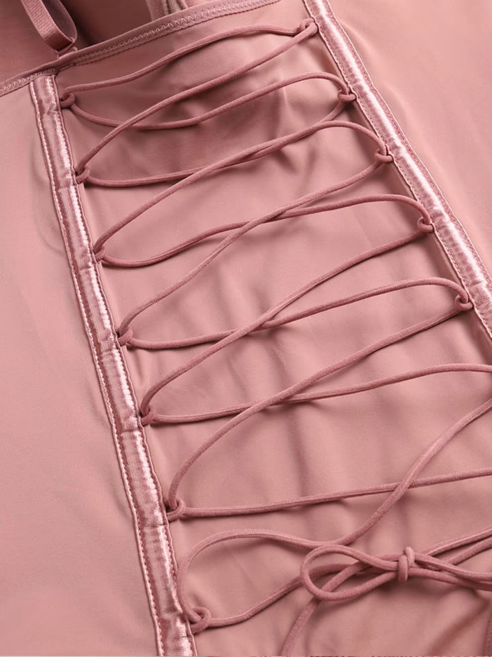 Body string sans coutures avec lacets au dos 